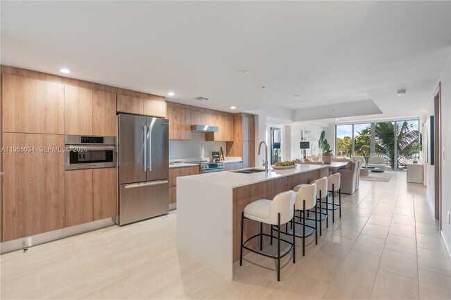 Photo - 10281 W Bay Harbor Dr Unit 206