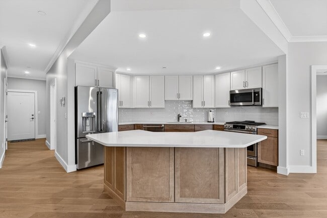 Building Photo - Gorgeous 2 Bed + Office | 2 Bath | 1,771 Sq Ft | Brand New Construction