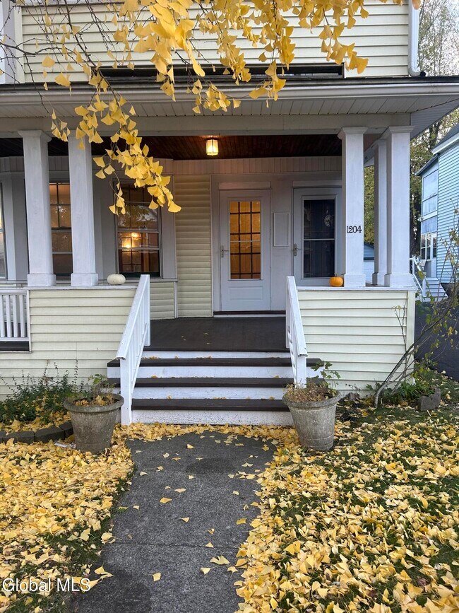 Photo - 1204 19th St Unit 1