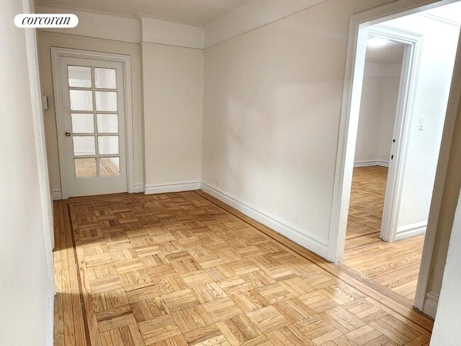 Photo - 3900 Greystone Ave