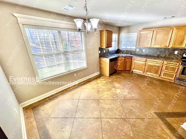 Photo - 958 James Madison Dr