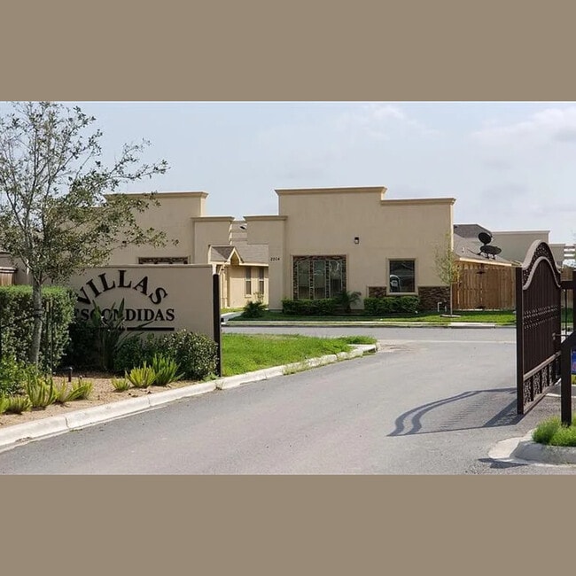 Photo - 2208 Taxco Ct Unit 4