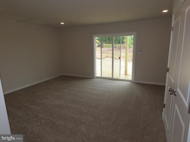 Building Photo - 3080 Martha Wy