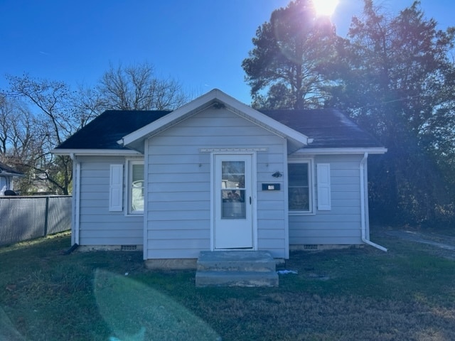 Photo - 906 Johnson St