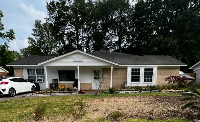 Building Photo - 1226 State Rd S-8-806 Rental