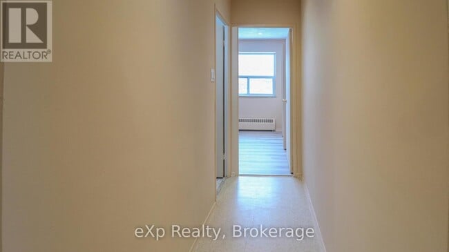 Photo - 207 - 84 SECOND STREET Unité 207