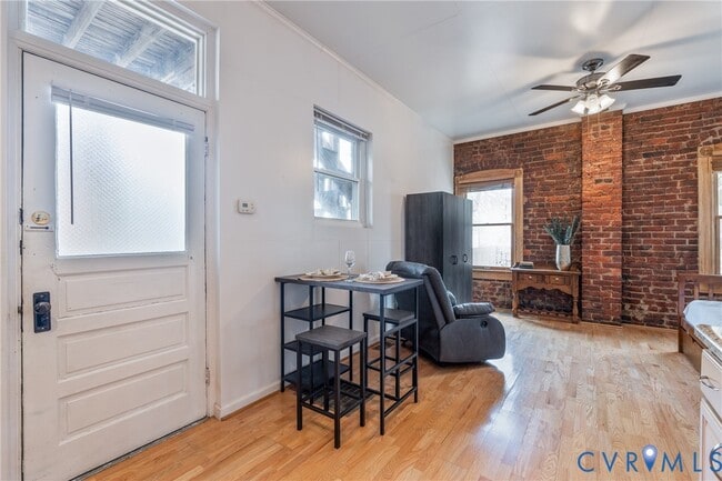 Photo - 1622 Grove Ave Unidad 1B