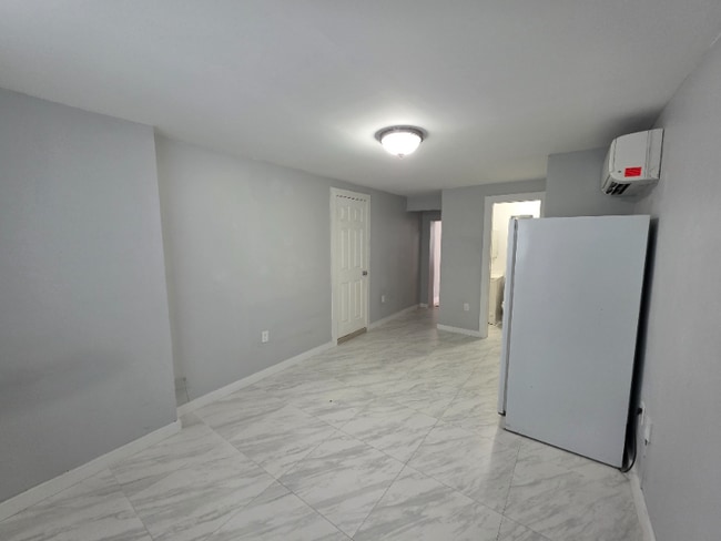 Building Photo - 7388 S Waterway Dr Rental