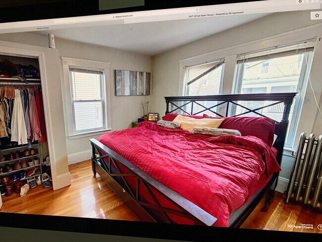 Photo - 18 Bond St Unit 1