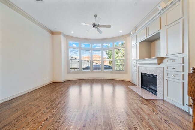 Photo - 1515 Hyde Park Blvd Unidad 2