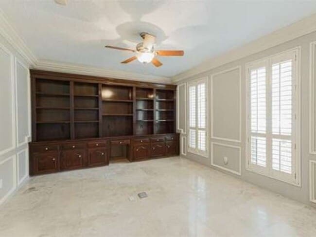 Photo - 20115 Echo Falls Dr