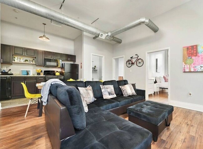 Photo - 2134 E Carson St Unit #1