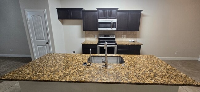 Photo - 9500 Sagebrush Ave