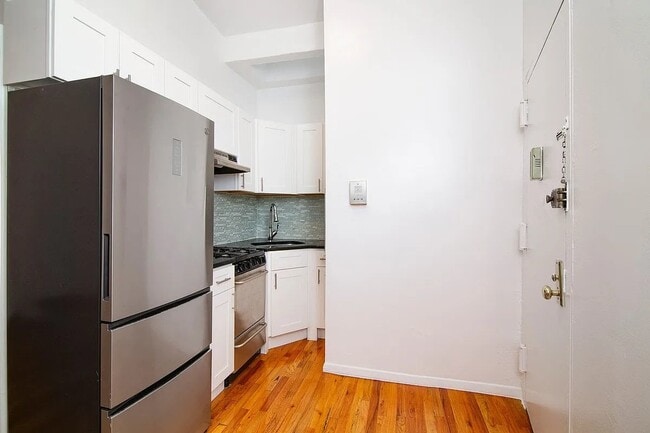 400 E 53rd St Unidad 2E