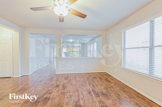 Photo - 29311 Legends Hill Dr