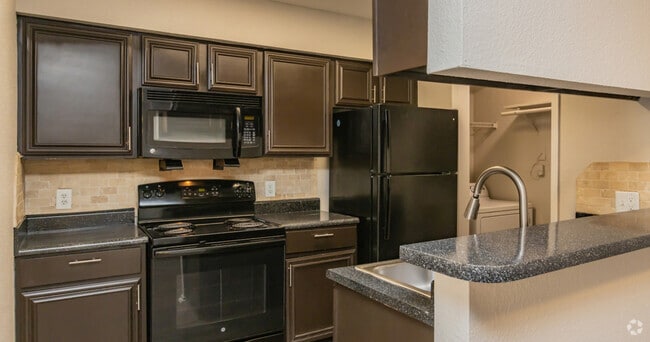 Building Photo - Marymont Rental