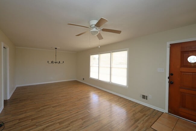 Photo - 1200 Dellwood Dr