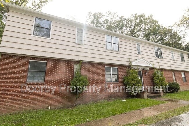 Photo - 3302 Pinewood Ave Unidad 2 Rental
