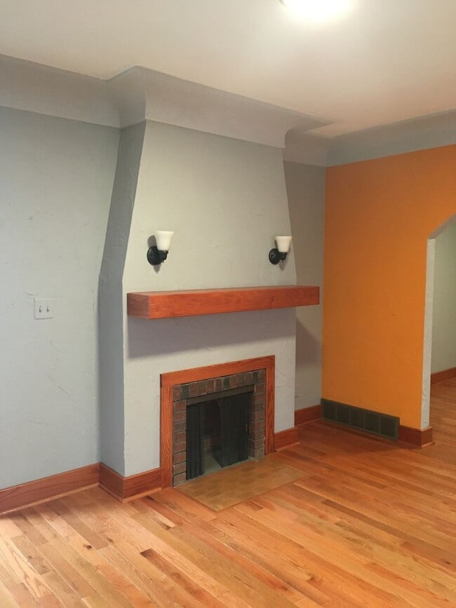 Photo - 511 Cutler St