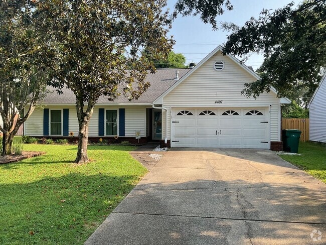 Building Photo - Spacious & Stylish Home in Bluewater Bay!