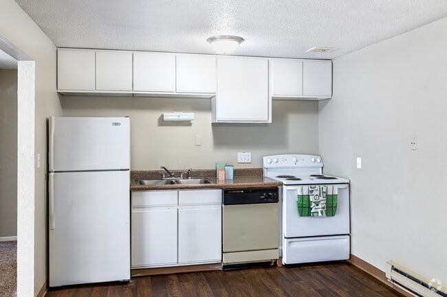 1BR, 1BA - 671SF - Suntree