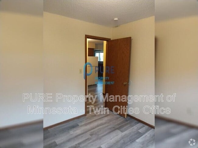 Building Photo - 144 13th Ave S Unit 1 Rental