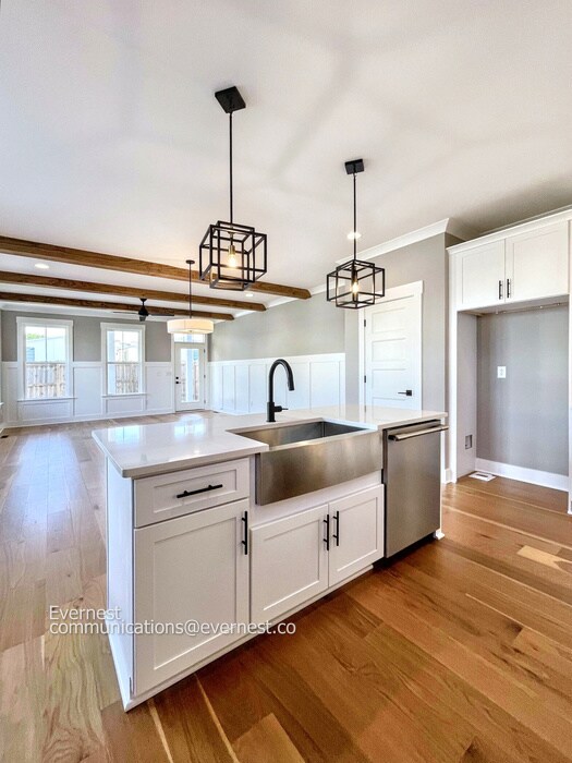 Photo - 1107 Walsh St