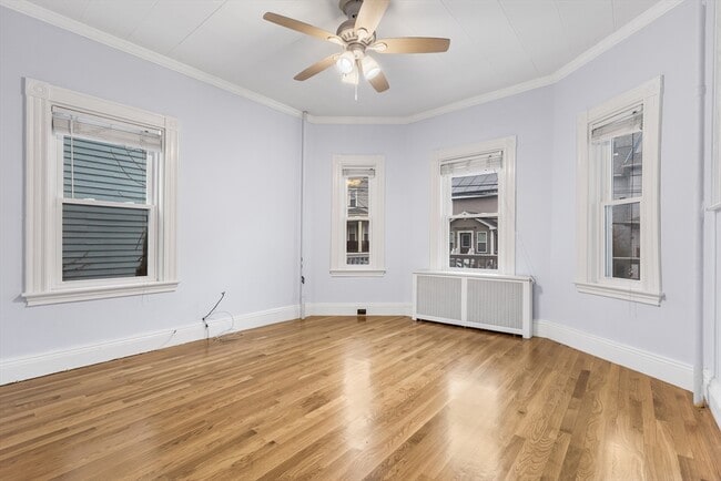 Photo - 25 Blanche St