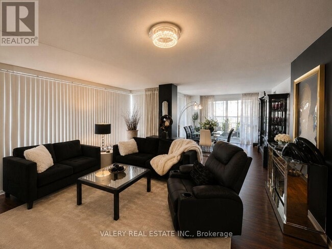 Photo - 25 Cumberland Ln Unit 214