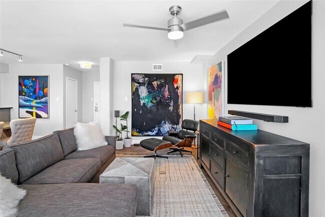 Photo - 1212 Guadalupe St Unit 1004