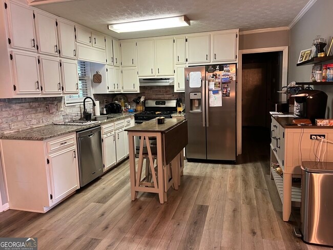 130 Shaw Dr