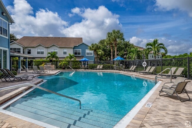 Resort-Style Pool w/ Sundeck - Calais Park Apartments