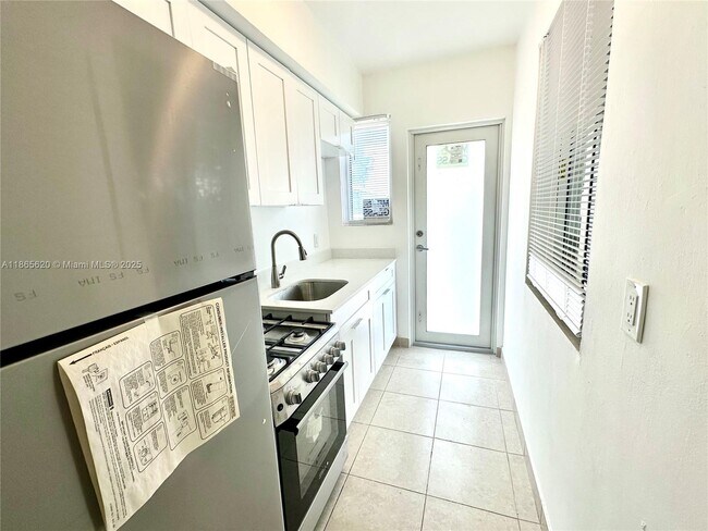 Photo - 800 85th St Unit 816