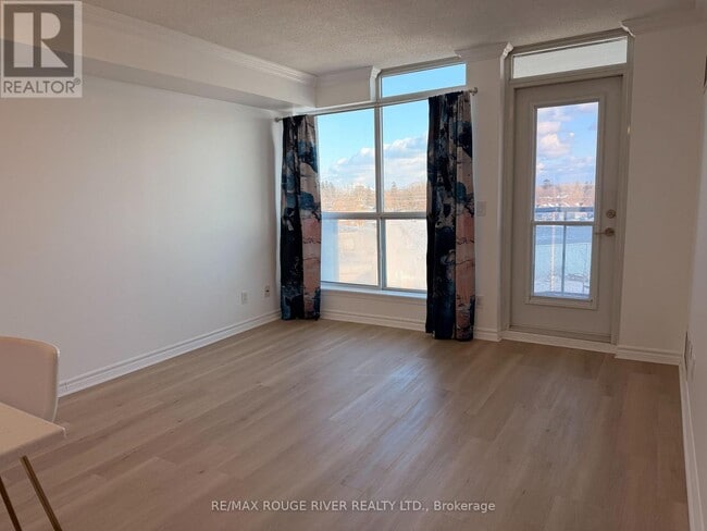 Photo - 340 Watson St W Unité 507