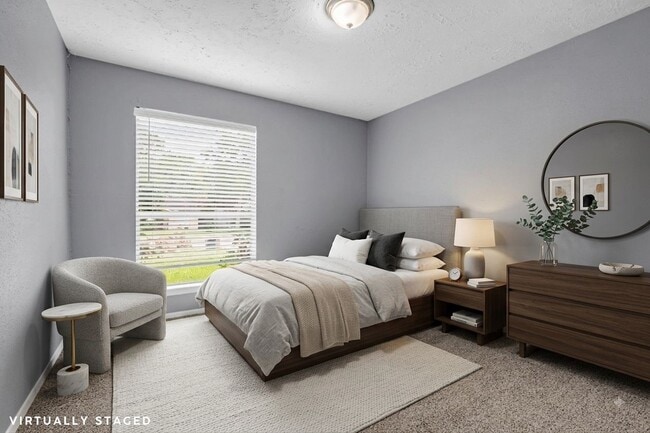 Photo - 13915 Old Village Ln