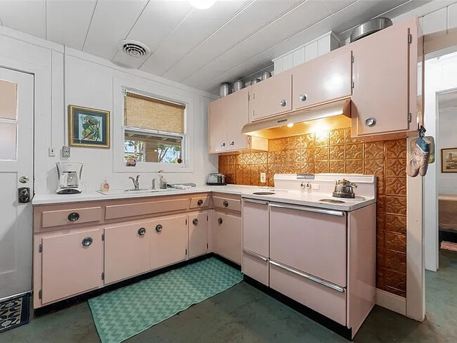 Photo - 1604 58th St S Unit E