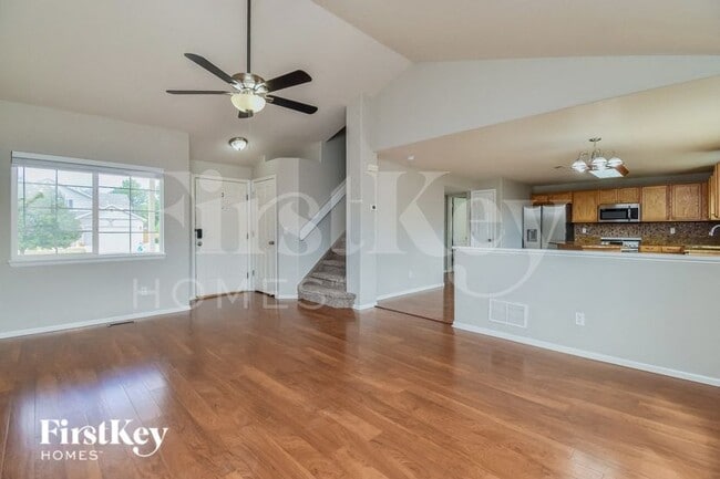 Photo - 5823 Mesa Mountain Way