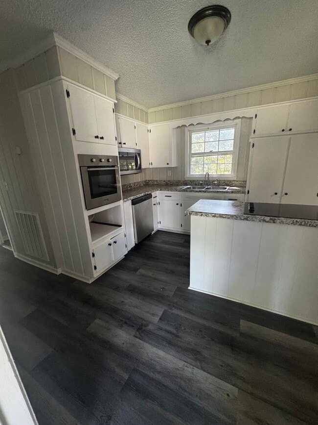 Photo - Brand new renovated home in Gallatin 4 bed...