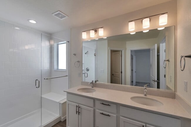 Photo - 9679 Albion Ln
