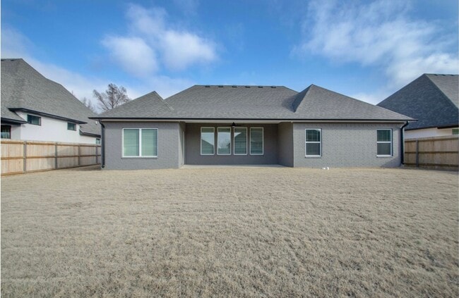 Photo - Gorgeous Newer Construction 4 Bedroom Home In The Highly Desirable Chisholm Ranch Subdivision!