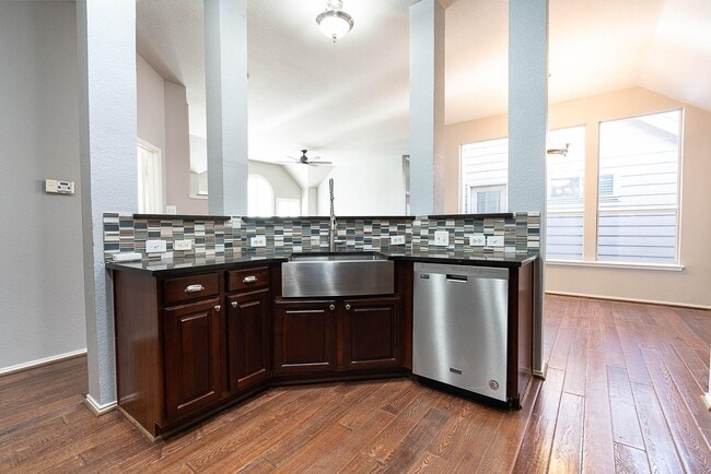 Photo - 7904 Whispering Tree Ln