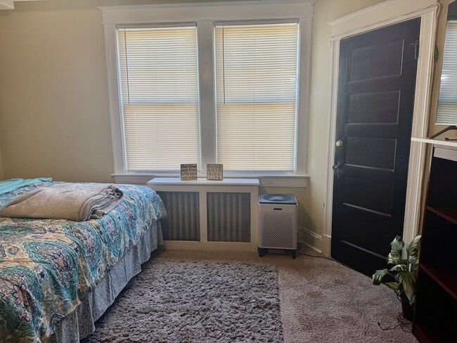 Photo - 511 Nicholson St NW