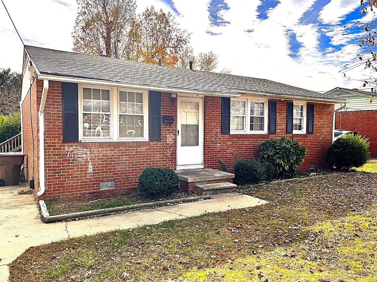 Photo - 2312 Bothwell St Casa