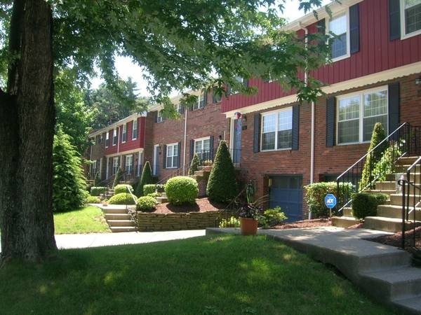 Chapel Place - Chapel Place Apartments