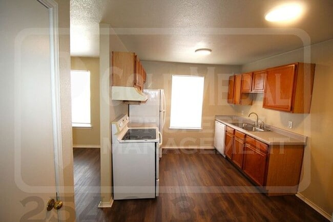 Photo - 1708 Windward Dr