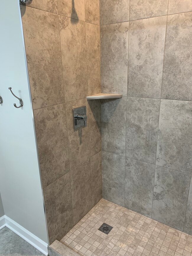 Photo - 2744 W Cortland St