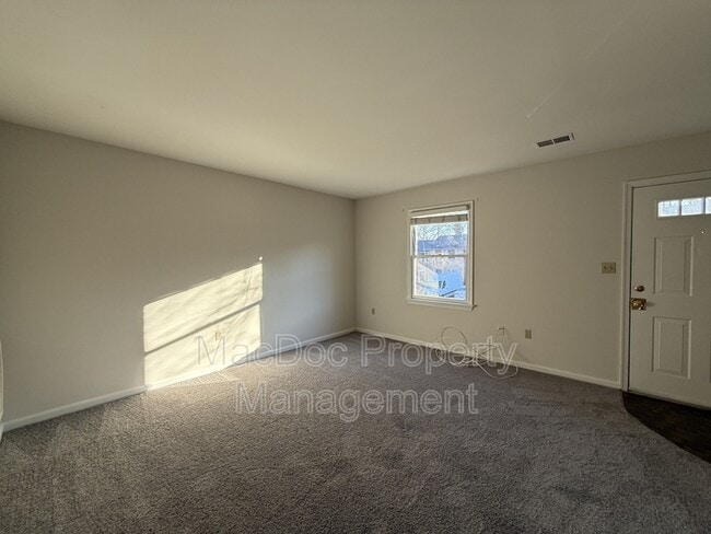 Photo - 200 Farrell Ln