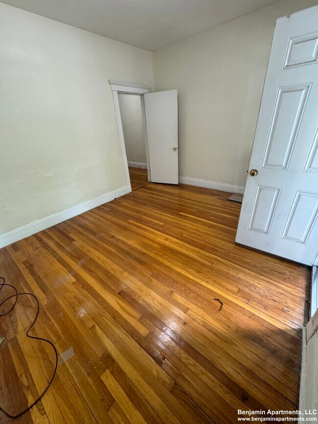 Photo - 9A Egremont Rd