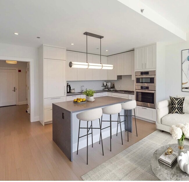 Photo - 514 N Peshtigo Ct Unit 3307