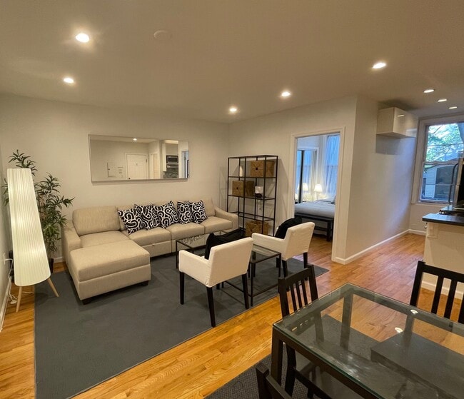Photo - 209 Clinton St Unit 1